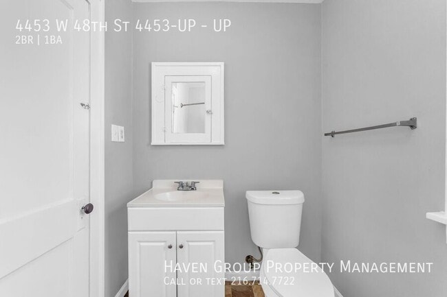 Building Photo - 4453 W 48th St