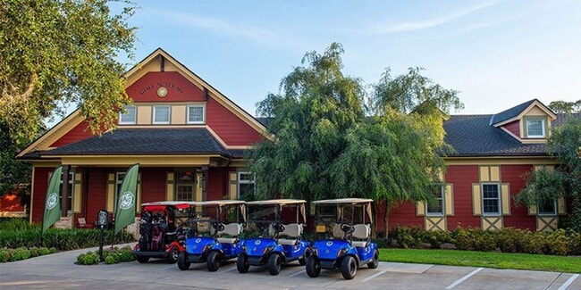 Building Photo - Live The Villages life: 3Bedrooms/2Baths furnished home with all the premier recreation access!