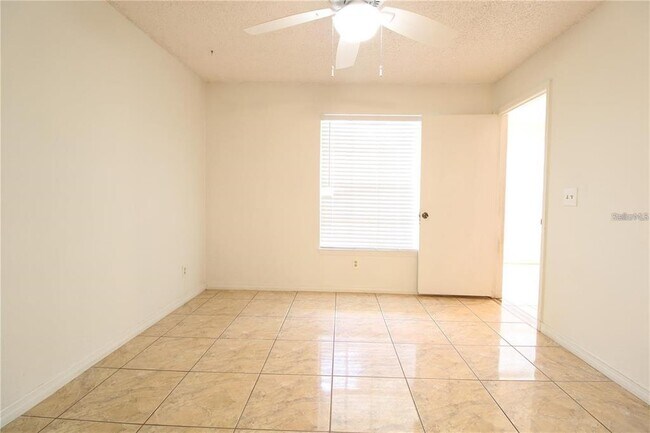 Building Photo - 1069 S Hiawassee Rd