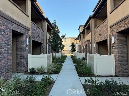 Building Photo - 1515 Stratus Dr