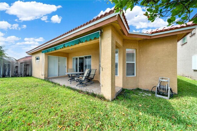 Building Photo - 12046 SW 133rd Terrace