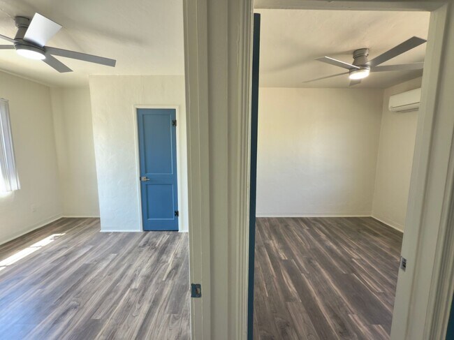 Building Photo - Two Bedroom w/ A/C, Yard and Carport