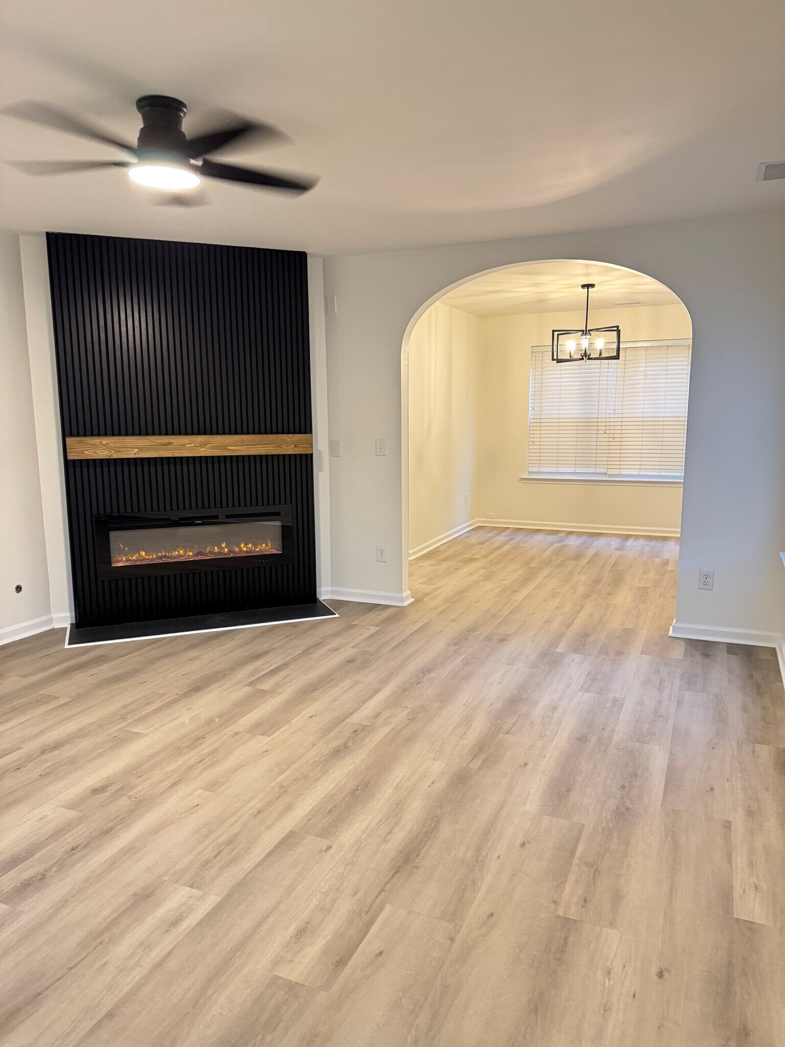 Building Photo - 103 Doves Haven Dr