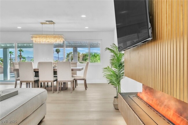 Building Photo - 3485 Shamrock Ave