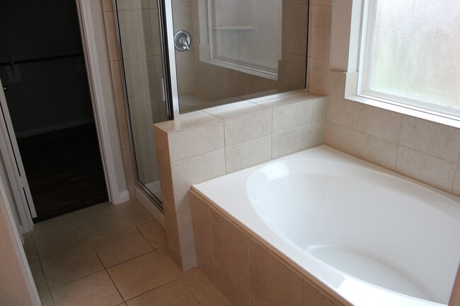 Building Photo - House for lease in Katy, Easy access to 99...