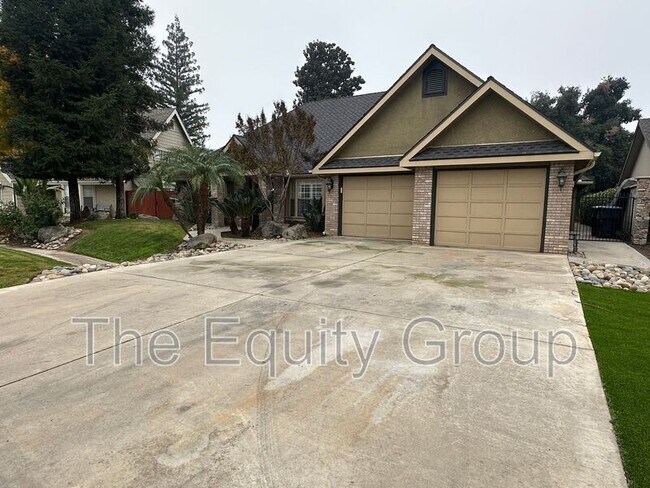 Building Photo - 5503 W Sweet Dr