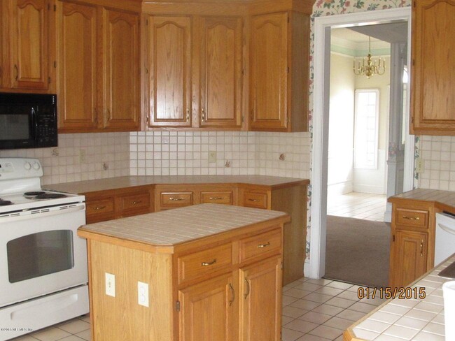 Building Photo - 11864 Coastal Ln W