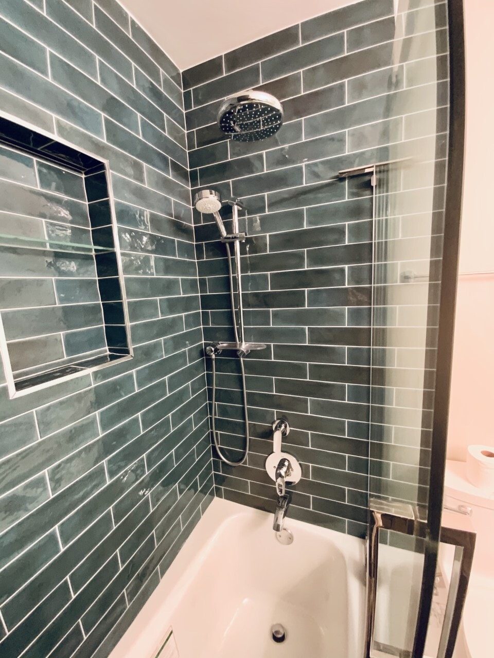 Bath #2 - 4102 Washington Blvd