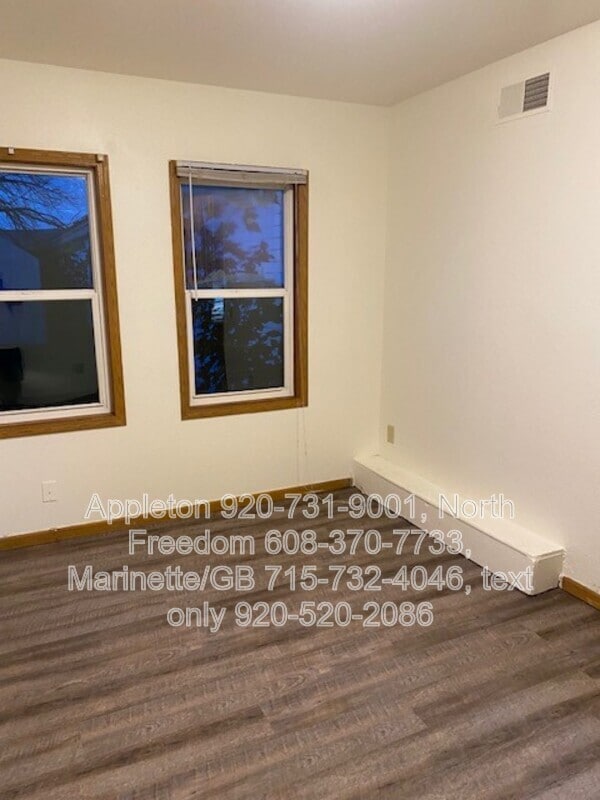 Building Photo - S7559 US-12