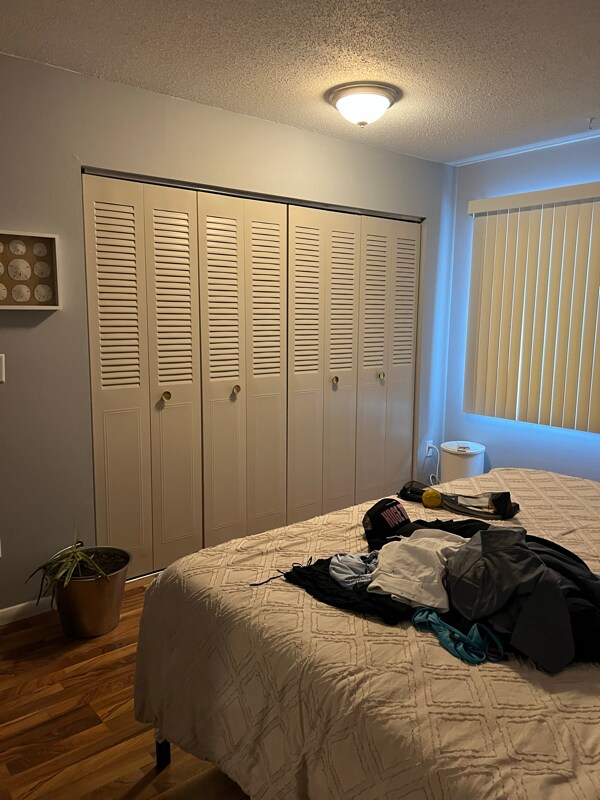 Building Photo - 1911 Viking Dr NW