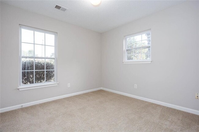 Building Photo - 3176 Macedonia Station Dr SW