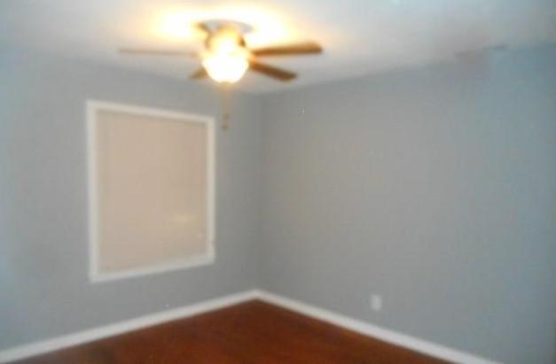 Building Photo - 1617 Cambridge Dr
