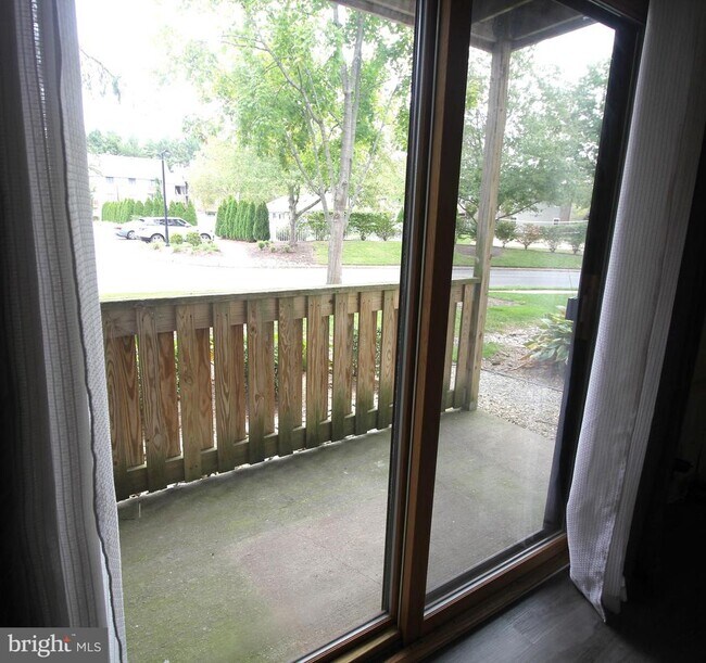 Building Photo - 5322 Ravens Crest Dr