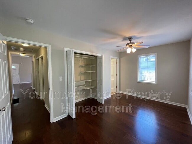 Building Photo - 1596 Foote St NE