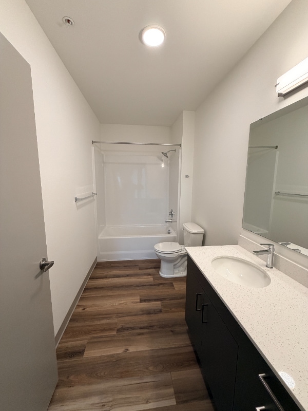 Building Photo - 2950 NE 11th St