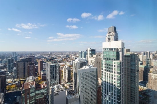 Building Photo - 111 E Chestnut St