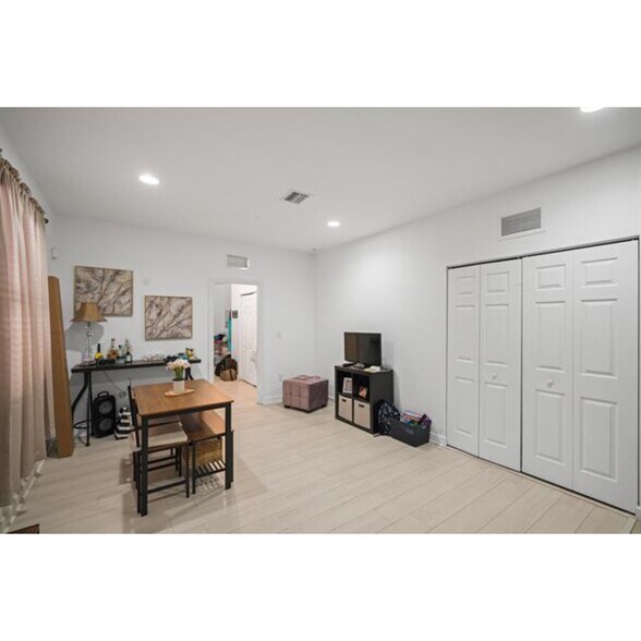 Building Photo - 11711 SW 234th St