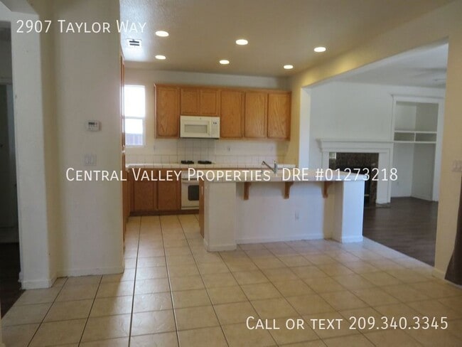 Building Photo - 2907 Taylor Way