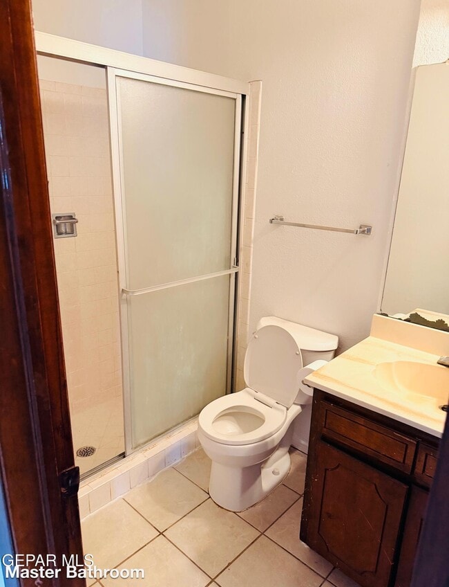 Building Photo - 10555 Kinross Ave