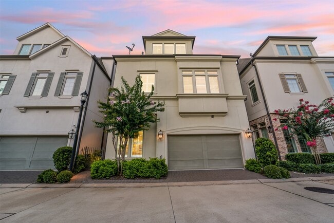Building Photo - 1110 Lake Pointe Pkwy