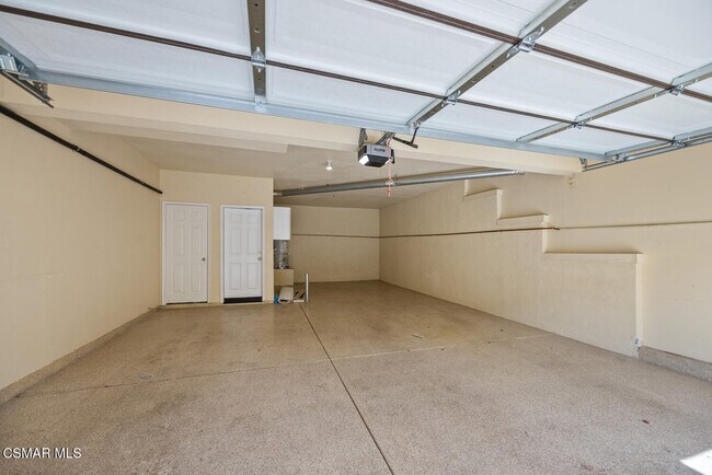 Building Photo - 88 Via Katrina