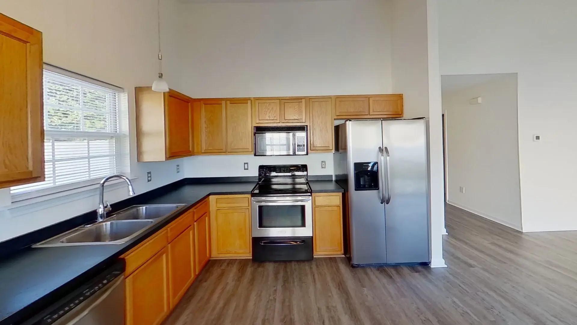 Building Photo - 610 Pepperbush Dr