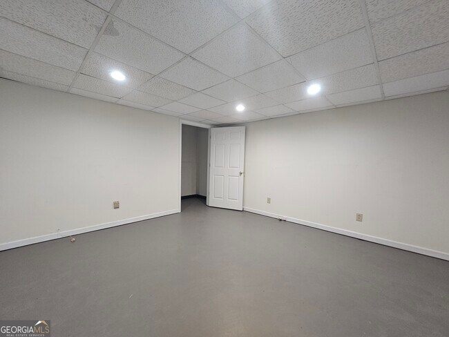 Building Photo - 150 Jefferson Blvd