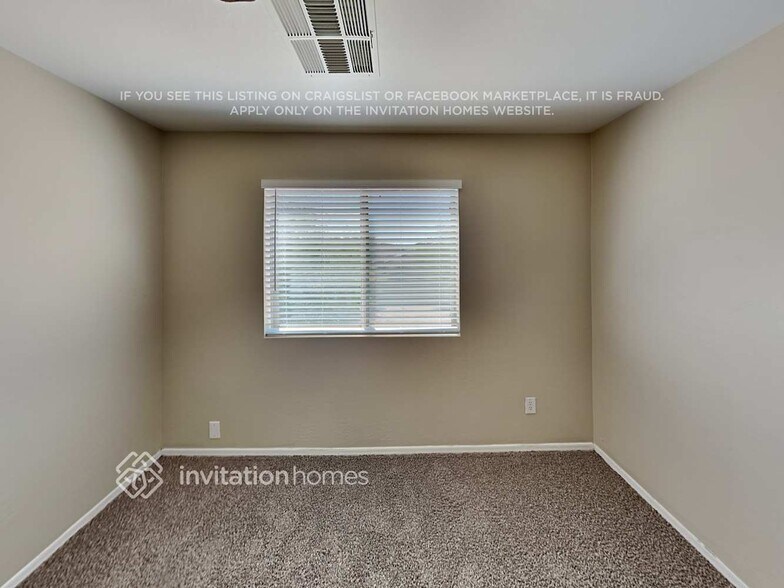 Building Photo - 2523 W Prospector Way