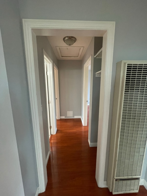 Building Photo - 5843 Myrtle Ave