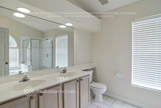 Building Photo - 1933 SW Lennox St