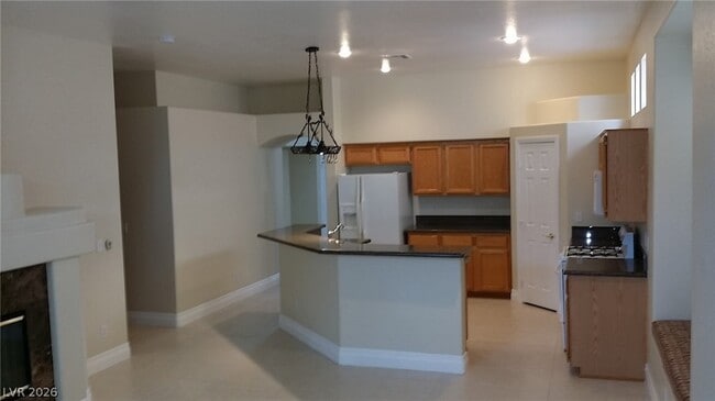 Building Photo - 1125 Coral Rainbow Ave