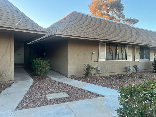 Building Photo - Ready for Move In