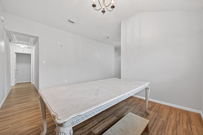 Building Photo - 13723 Audra Ln