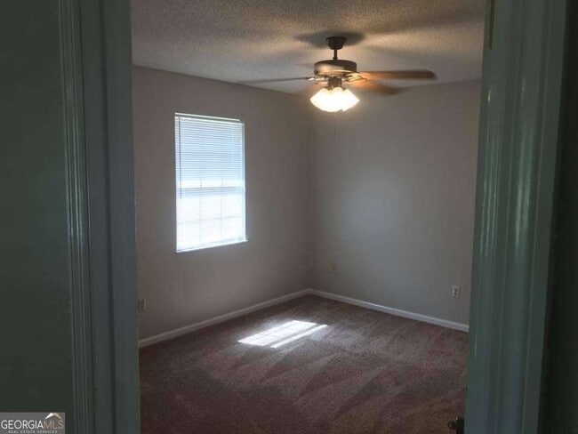 Building Photo - 228 Dallas Cir