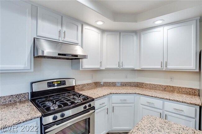 Building Photo - 6508 Alpine Autumn Ct