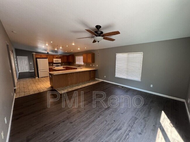 Building Photo - 17740 Wood Leaf Ct