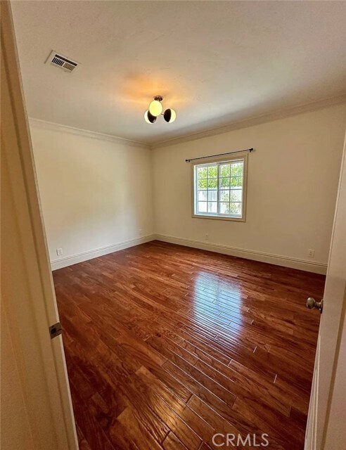Building Photo - 515 N Crescent Heights Blvd
