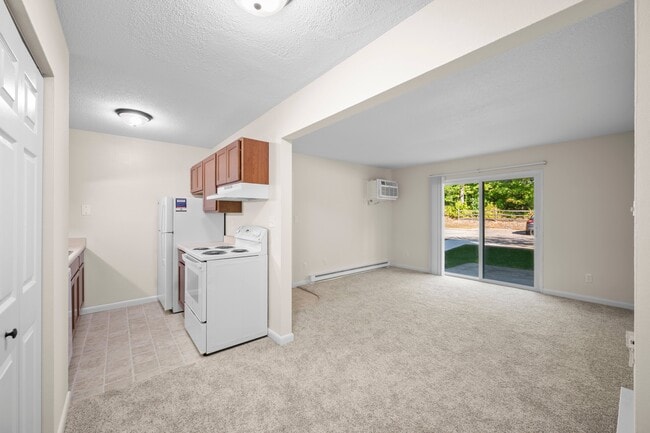 Building Photo - Timberlane Apartments