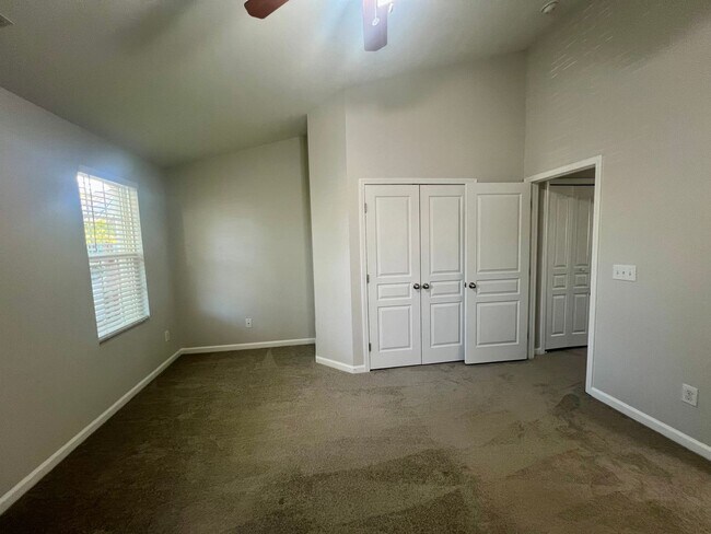 Building Photo - 832 Cupola Dr