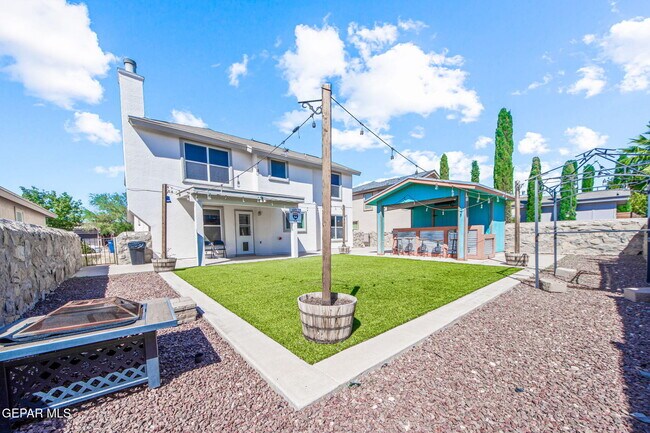 Building Photo - 14148 Patriot Point Dr