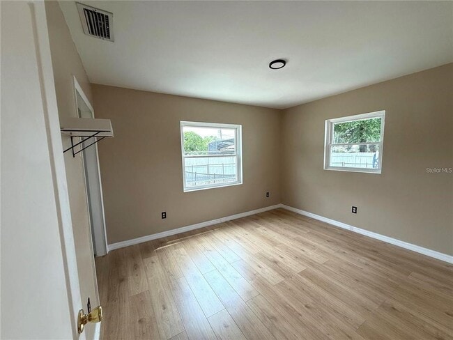 Building Photo - 5408 Ferdinand Dr