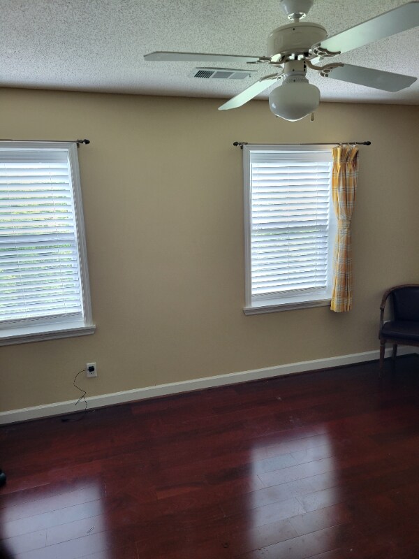Building Photo - 310 Hillridge Cove