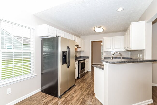 Building Photo - 236 Vineyard Ridge Dr