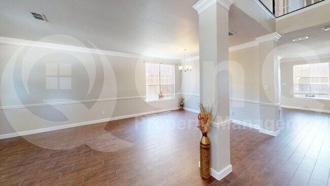 Building Photo - 4032 Guthrie Dr