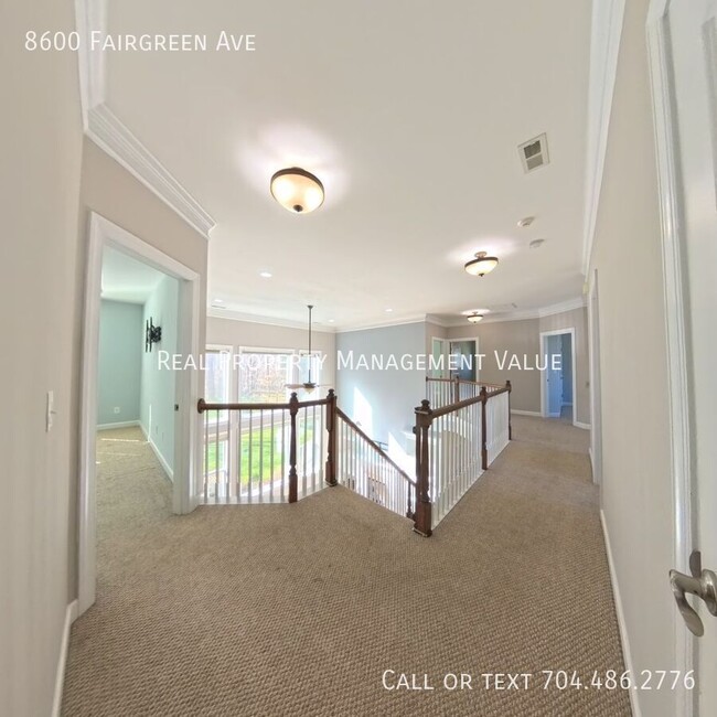 Building Photo - 8600 Fairgreen Avenue