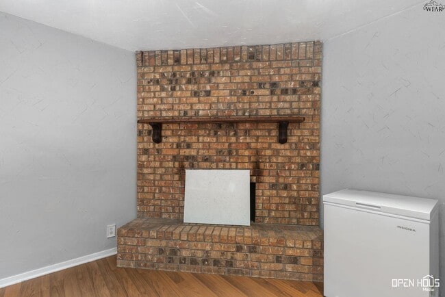 Building Photo - 4906 Colleen Dr