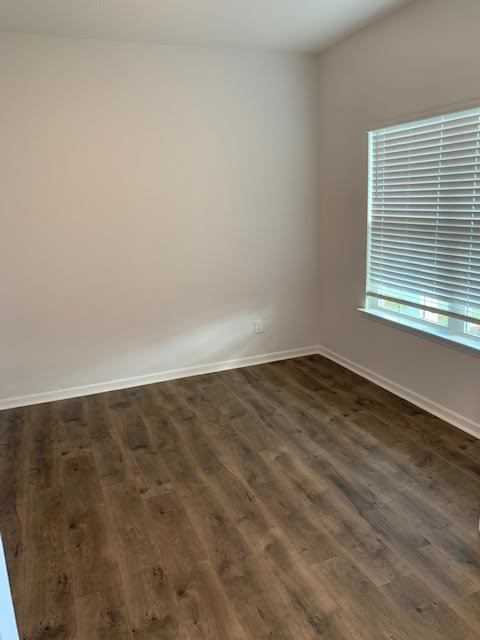 Building Photo - 4410 Marthas Vlg Ln