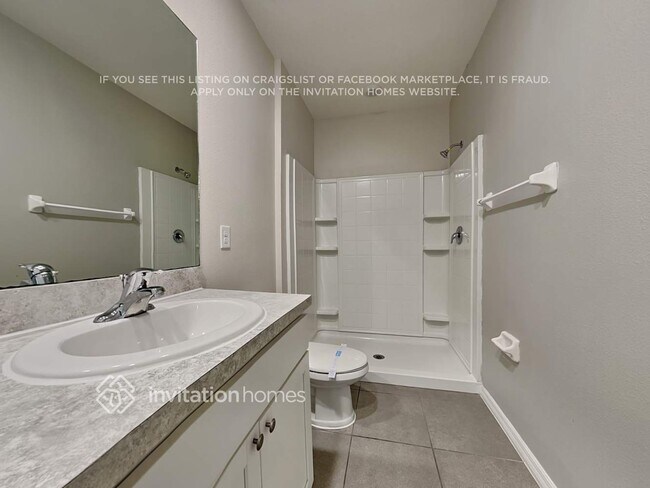 Building Photo - 3261 Pleasant Willow Ct