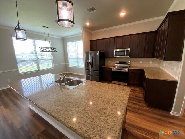Building Photo - 6017 Worthing Dr