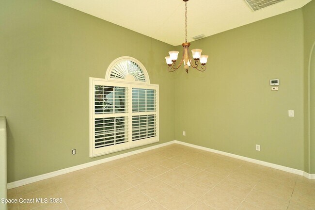 Building Photo - 1521 Wilmington Dr